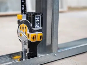 T1 Tomahawk Digital Tape Measure